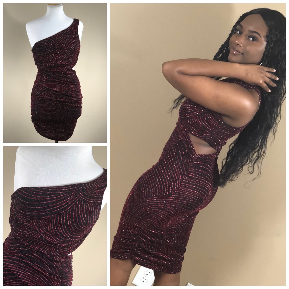 One-shoulder sequin dress